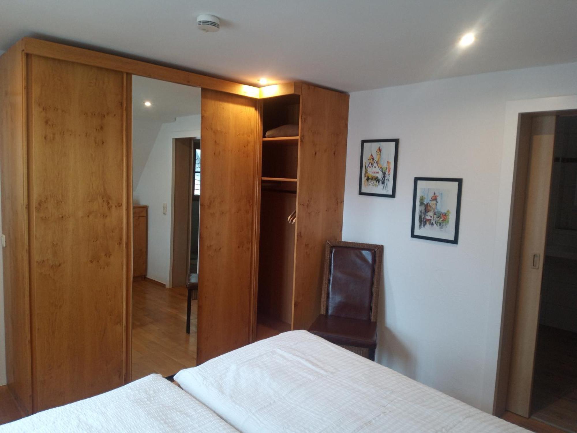 Hotel-Restaurant Goldenes Lamm Dinkelsbuehl Ngoại thất bức ảnh